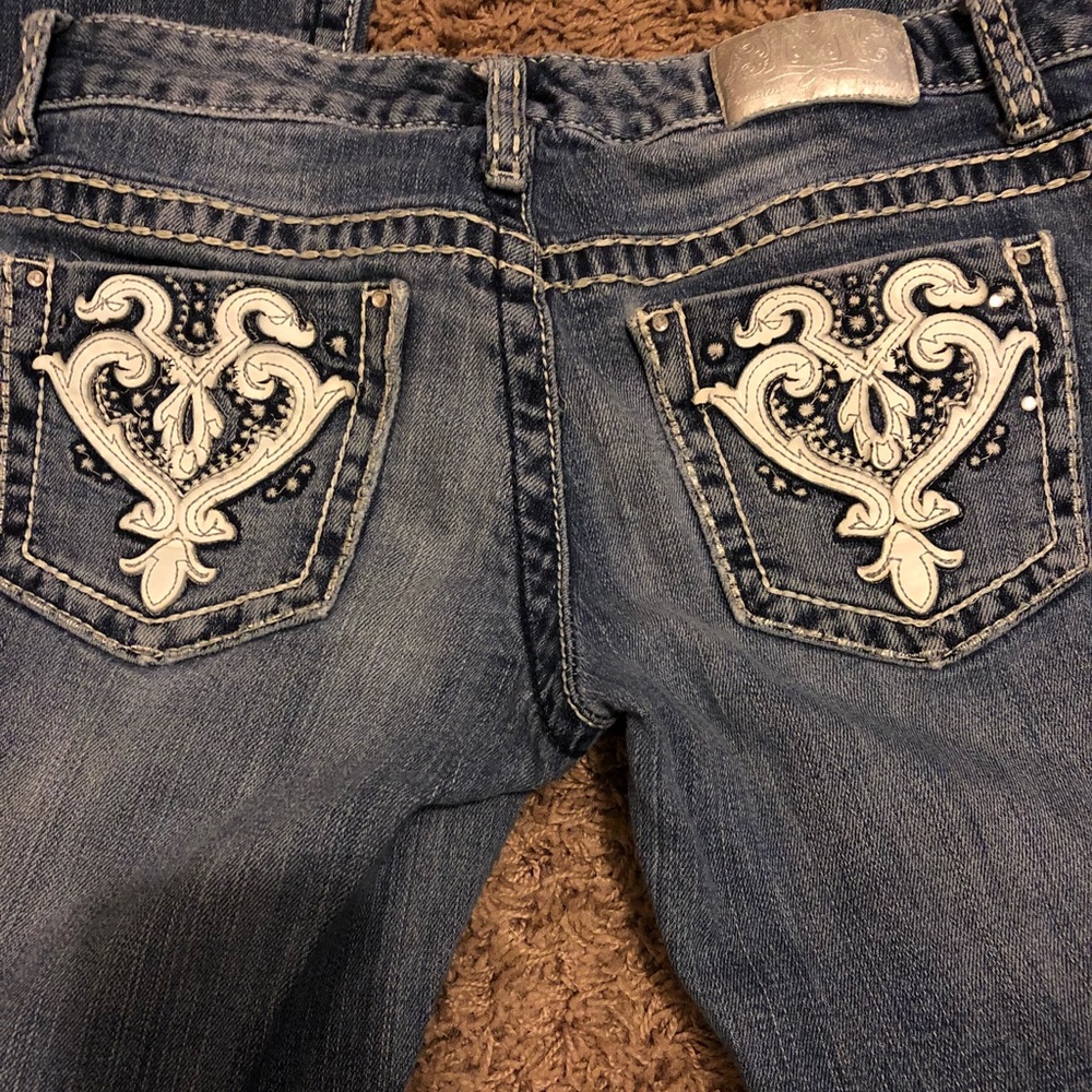 Boot cut jeans